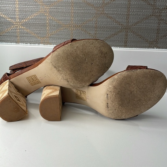 Jeffrey Campbell brown leather wood block heel sandals with ankle strap size 7.5 - Picture 6 of 9
